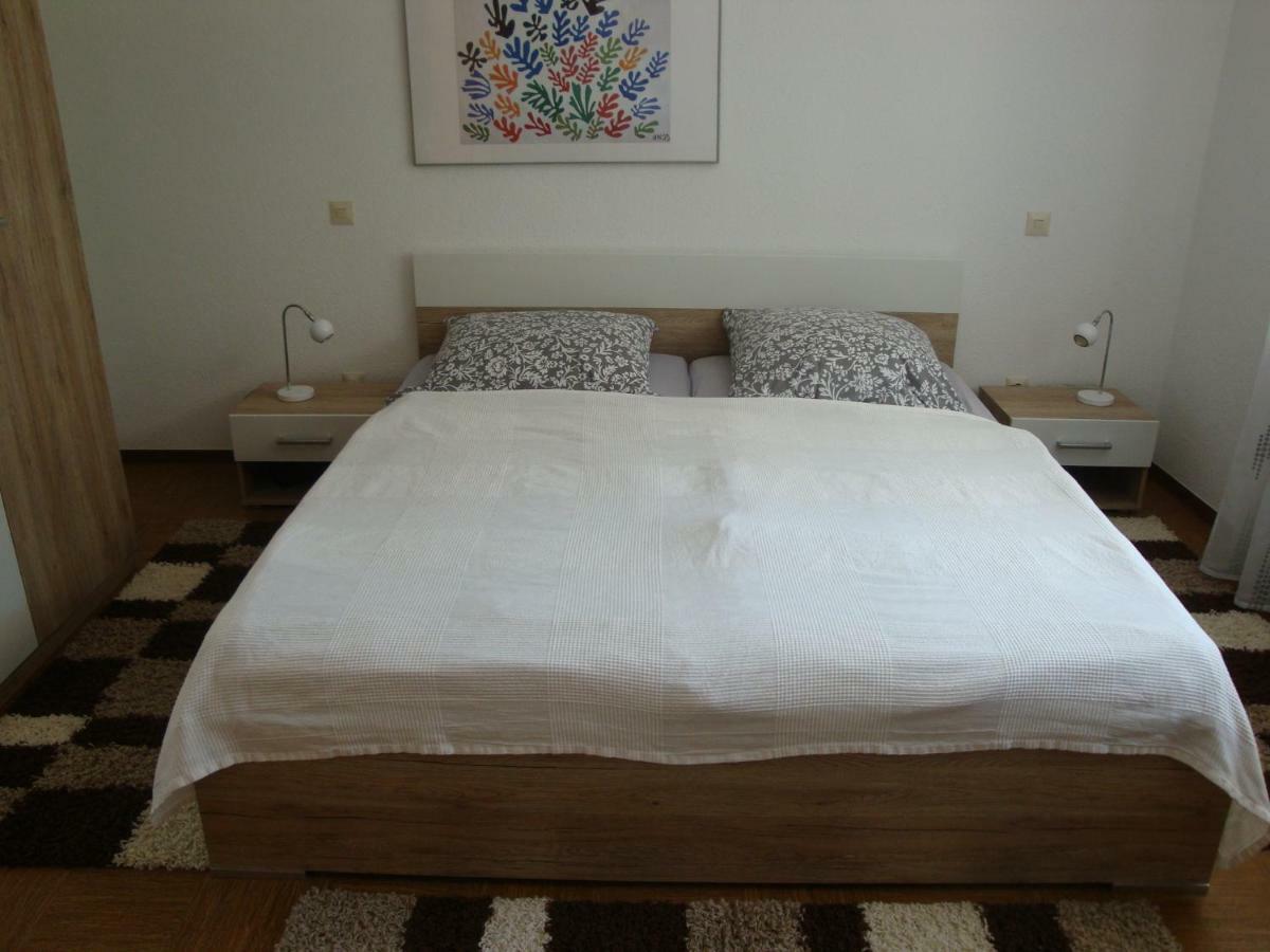 Ferienwohnung Cremer Waldorf ภายนอก รูปภาพ